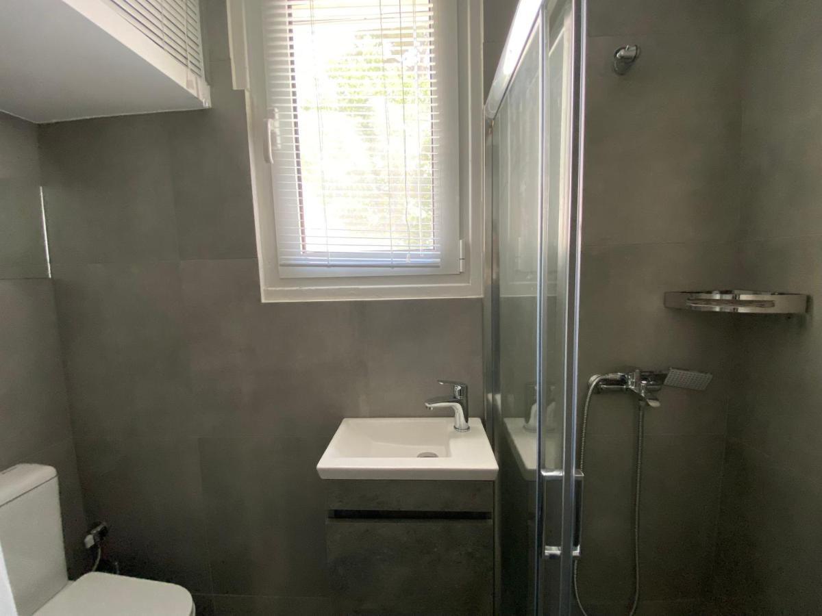 Apartamento Tiny Little House Atenas Exterior foto